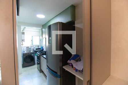 Apartamento à venda com 80m², 2 quartos e 1 vaga Apartamento à venda com 80m², 2 quartos e 1 vagaCozinha e Área de Serviço