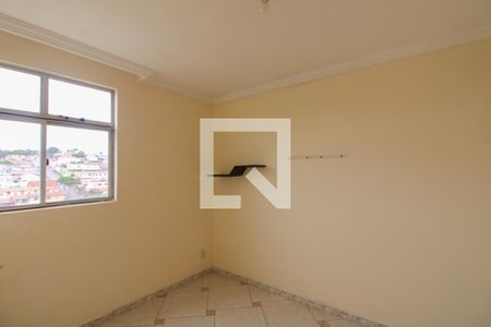 Quarto 2 de apartamento para alugar com 2 quartos, 45m² em Heliópolis, Belo Horizonte