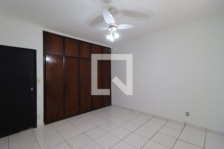 Quarto 2 de casa para alugar com 2 quartos, 90m² em Jardim Paulista, Ribeirão Preto