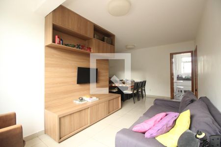 Sala de apartamento à venda com 3 quartos, 80m² em Buritis, Belo Horizonte