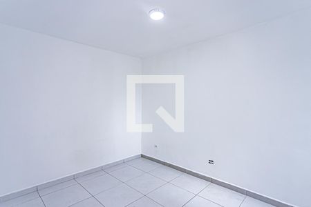 Quarto 1 de casa para alugar com 2 quartos, 40m² em Vila Palmeiras, São Paulo