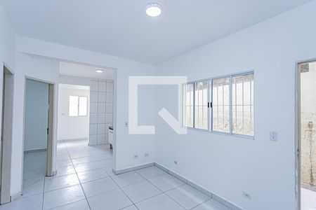 Sala de casa para alugar com 2 quartos, 40m² em Vila Palmeiras, São Paulo