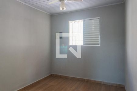 Quarto 2 de casa para alugar com 2 quartos, 100m² em Jardim do Tiro, São Paulo