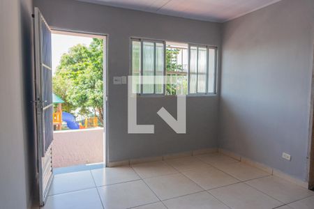 Sala de casa para alugar com 2 quartos, 100m² em Jardim do Tiro, São Paulo