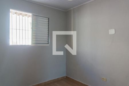 Quarto 2 de casa para alugar com 2 quartos, 100m² em Jardim do Tiro, São Paulo