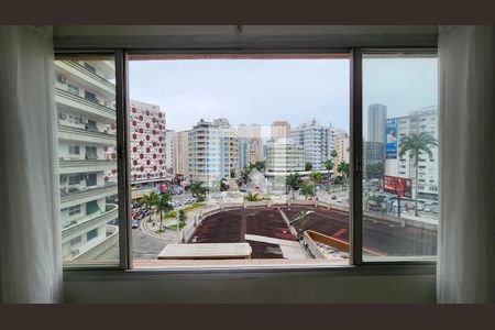 Vista da Sala de apartamento para alugar com 2 quartos, 94m² em Gonzaga, Santos