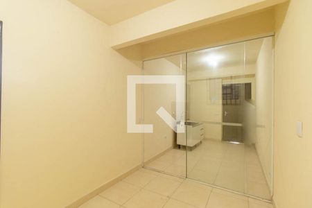 Quarto Suíte de casa para alugar com 1 quarto, 25m² em Hauer, Curitiba