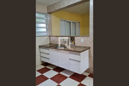 Cozinha de casa para alugar com 1 quarto, 100m² em Vila Meriti, Duque de Caxias