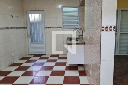 Cozinha de casa para alugar com 1 quarto, 100m² em Vila Meriti, Duque de Caxias