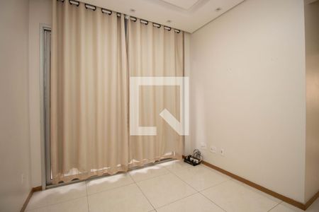 Sala de apartamento para alugar com 2 quartos, 60m² em Samambaia Norte (Samambaia), Brasília