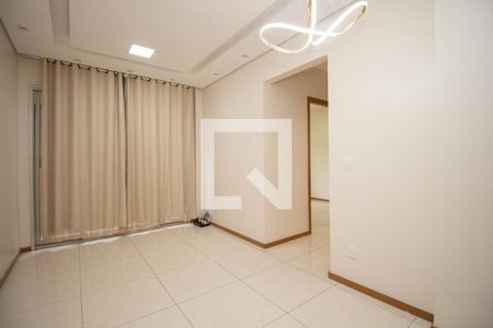 Sala de apartamento para alugar com 2 quartos, 60m² em Samambaia Norte (Samambaia), Brasília