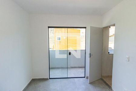 Apartamento para alugar com 2 quartos, 54m² em Cascadura, Rio de Janeiro