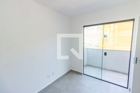 Apartamento para alugar com 2 quartos, 54m² em Cascadura, Rio de Janeiro