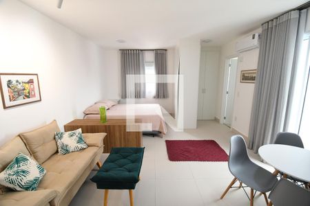 Quarto de kitnet/studio para alugar com 1 quarto, 42m² em Centro, Campinas