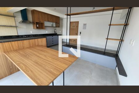 Apartamento para alugar com 2 quartos, 66m² em Ponta da Praia, Santos