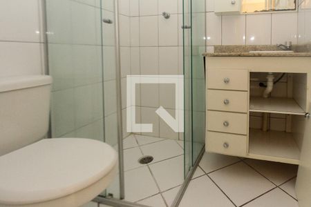 Banheiro de apartamento à venda com 1 quarto, 34m² em Vila Prudente, São Paulo