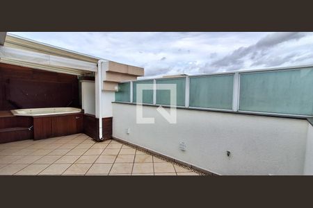 Apartamento à venda com 170m², 3 quartos e 3 vagas Apartamento à venda com 170m², 3 quartos e 3 vagasÁrea comum