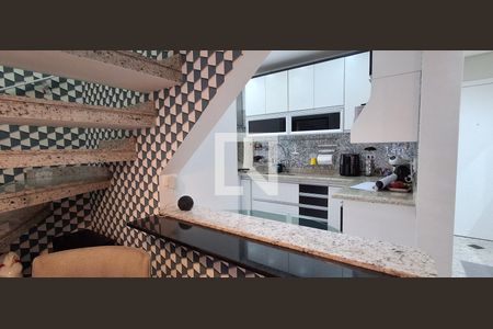 Apartamento à venda com 170m², 3 quartos e 3 vagas Apartamento à venda com 170m², 3 quartos e 3 vagasCozinha