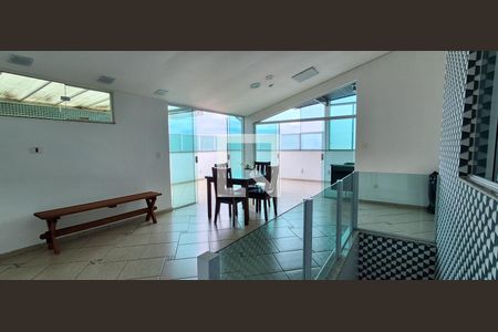 Apartamento à venda com 170m², 3 quartos e 3 vagas Apartamento à venda com 170m², 3 quartos e 3 vagasÁrea comum