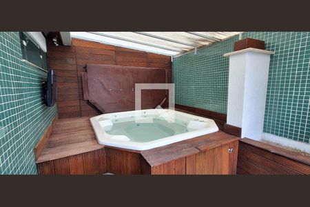 Apartamento à venda com 170m², 3 quartos e 3 vagas Apartamento à venda com 170m², 3 quartos e 3 vagasÁrea comum