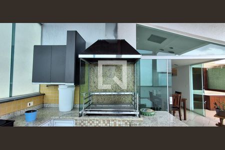 Apartamento à venda com 170m², 3 quartos e 3 vagas Apartamento à venda com 170m², 3 quartos e 3 vagasÁrea comum