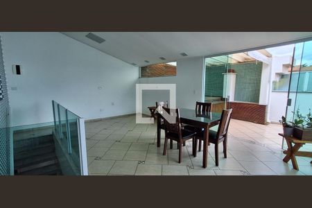 Apartamento à venda com 170m², 3 quartos e 3 vagas Apartamento à venda com 170m², 3 quartos e 3 vagasÁrea comum