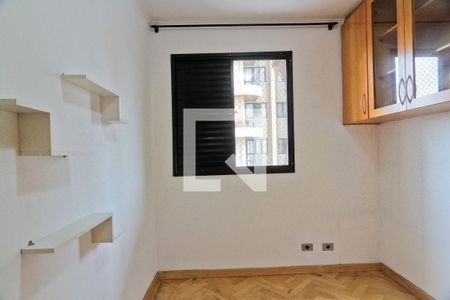 Quarto 2 de apartamento para alugar com 2 quartos, 58m² em Vila Mangalot, São Paulo