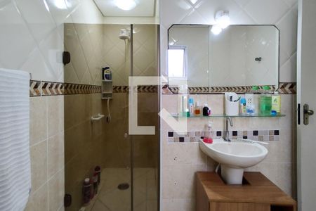 Apartamento para alugar com 145m², 3 quartos e 1 vaga Apartamento para alugar com 145m², 3 quartos e 1 vagaBanheiro da Suíte 1