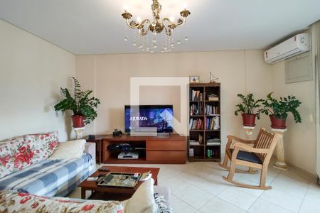 Sala de apartamento para alugar com 3 quartos, 145m² em Vila Tupi, Praia Grande