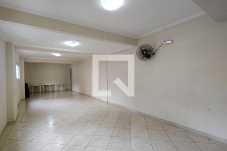 Apartamento para alugar com 145m², 3 quartos e 1 vaga Apartamento para alugar com 145m², 3 quartos e 1 vagaÁrea comum - Salão de festas