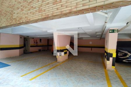 Apartamento para alugar com 145m², 3 quartos e 1 vaga Apartamento para alugar com 145m², 3 quartos e 1 vagaGaragem
