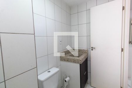 Banheiro de apartamento à venda com 1 quarto, 26m² em Vila Ré, São Paulo