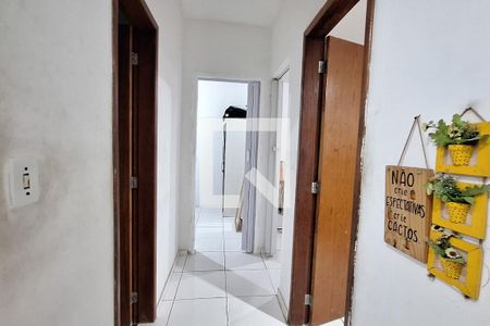 Corredor de casa para alugar com 2 quartos, 63m² em Vila Maria Helena, Duque de Caxias