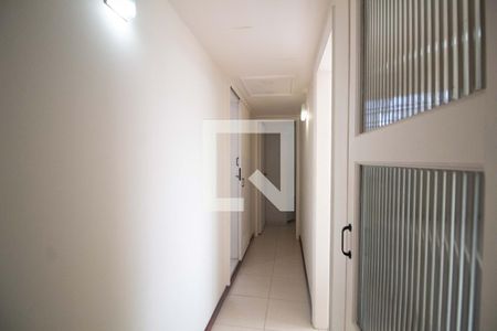 Apartamento para alugar com 120m², 2 quartos e 1 vaga Apartamento para alugar com 120m², 2 quartos e 1 vagaCorredor