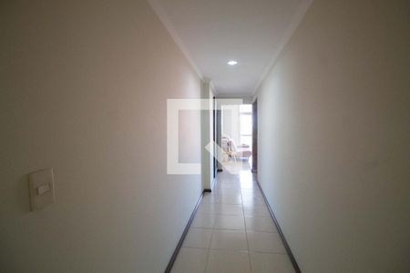 Corredor de apartamento para alugar com 2 quartos, 120m² em Copacabana, Rio de Janeiro