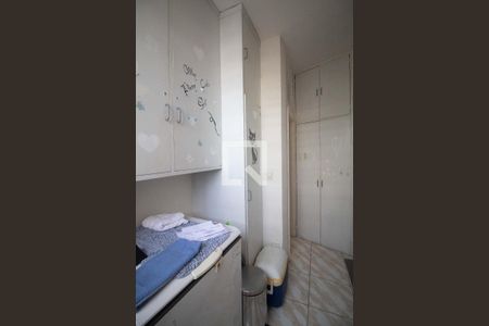 Apartamento para alugar com 120m², 2 quartos e 1 vaga Apartamento para alugar com 120m², 2 quartos e 1 vagaÁrea de serviço