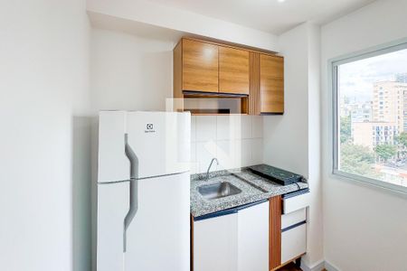 Cozinha de kitnet/studio à venda com 1 quarto, 24m² em Sé, São Paulo