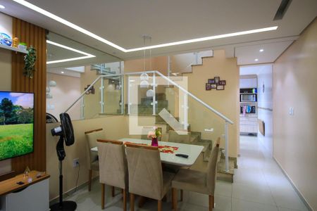 Sala de casa à venda com 2 quartos, 140m² em Vila Lucia, São Paulo