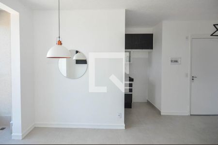 Sala de apartamento para alugar com 2 quartos, 43m² em Jardim Monte Alegre, Taboão da Serra