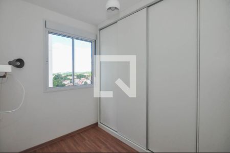 Quarto 1 de apartamento para alugar com 2 quartos, 43m² em Jardim Monte Alegre, Taboão da Serra