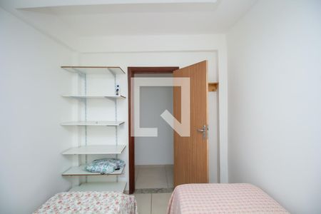 Quarto 1 de casa para alugar com 2 quartos, 70m² em União, Belo Horizonte