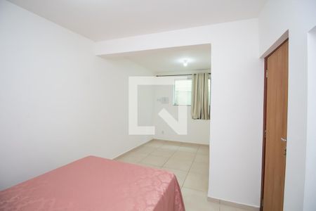 Quarto 2 de casa para alugar com 2 quartos, 70m² em União, Belo Horizonte