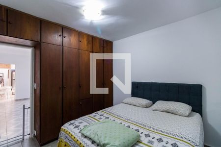 Quarto 1 de casa à venda com 2 quartos, 70m² em Jardim Taboao, São Paulo