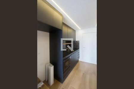 Cozinha de kitnet/studio para alugar com 1 quarto, 28m² em Jardim das Acacias, São Paulo