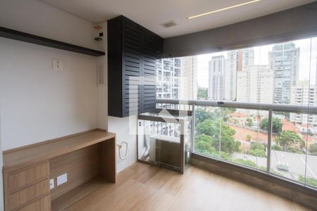 Varanda de kitnet/studio para alugar com 1 quarto, 28m² em Jardim das Acacias, São Paulo