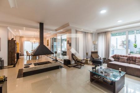 Sala de TV de apartamento à venda com 4 quartos, 687m² em Alphaville Residencial Um, Barueri