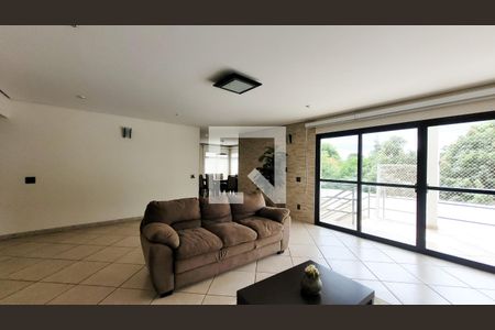 Sala de casa de condomínio à venda com 4 quartos, 320m² em Conjunto Habitacional Vila Santana (sousas), Campinas