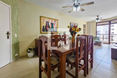 Sala de apartamento para alugar com 3 quartos, 98m² em Barra Funda, Guarujá