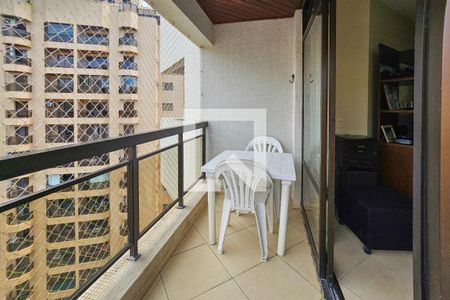 Varanda de apartamento para alugar com 3 quartos, 98m² em Barra Funda, Guarujá