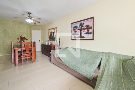 Sala de apartamento para alugar com 3 quartos, 98m² em Barra Funda, Guarujá